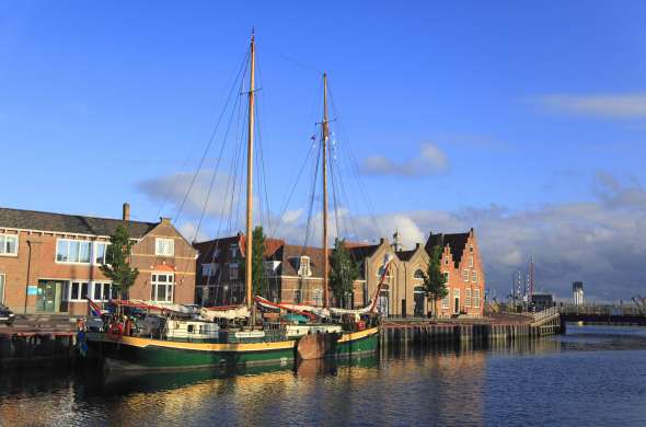 Beeld bij Mooie stad aan ‘t Wad