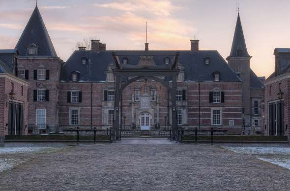 Beeld bij Kasteel Twickel met zijn prachtige tuinen