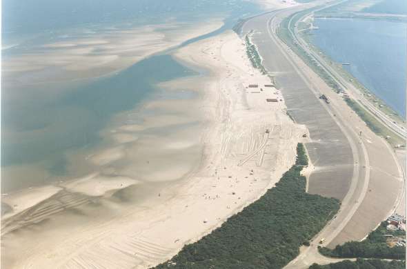 Beeld bij Zandkreekdam en Veerse Gatdam